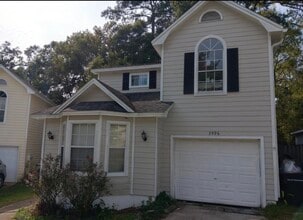 Building Photo - 3996 Bothwell Terrace