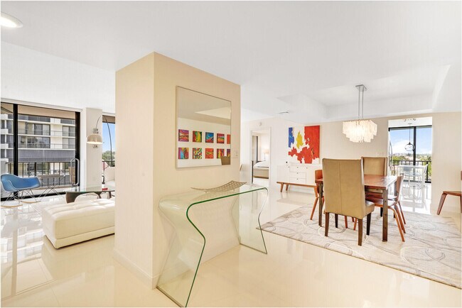 Building Photo - 4200 N Ocean Dr