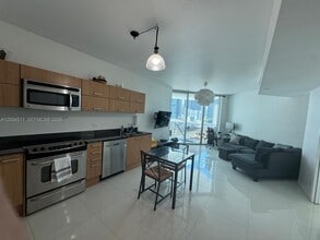 Building Photo - 350 S Miami Ave