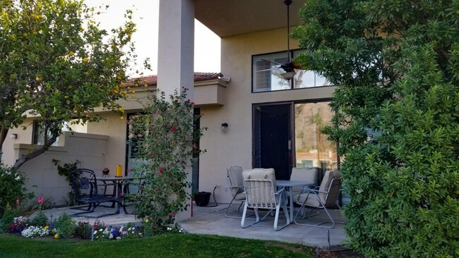 Building Photo - 54853 Oak-Hill