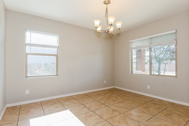 Building Photo - 4887 S 245th Ln