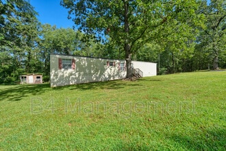 Building Photo - 242 State Rd S-44-68