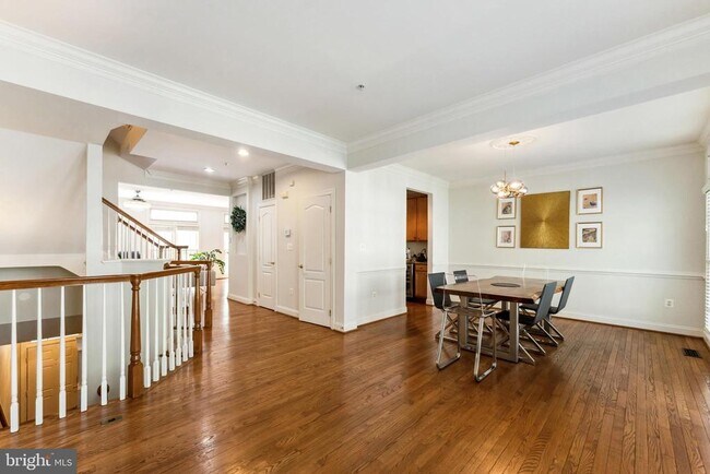 Foto del edificio - 7489 Carriage Hills Dr