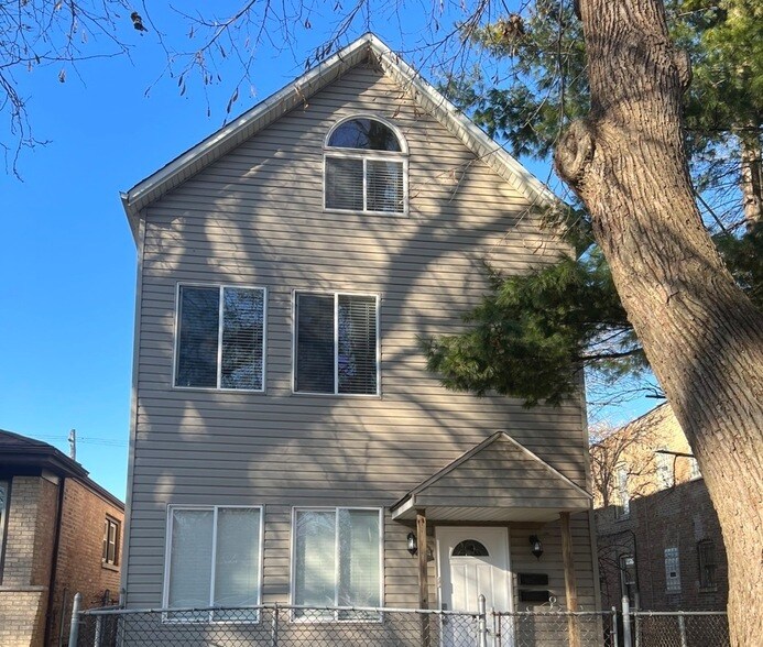 Foto principal - 12304 S Emerald Avenue Unit 2