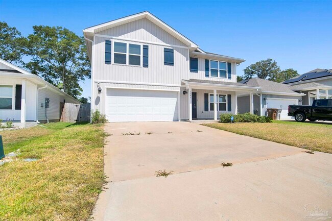 Foto del edificio - 5249 Peach Dr