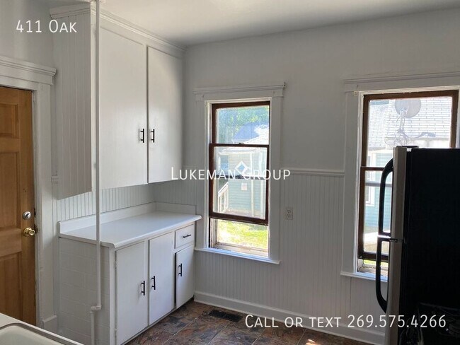 Foto del edificio - 411 Oak-
