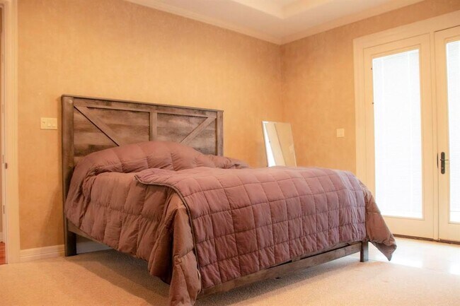 Foto del edificio - 20600 Highland Lake Dr