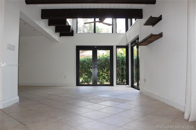 Building Photo - 6690 SW 54th Ln