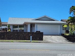 Building Photo - 203 Akiohala St