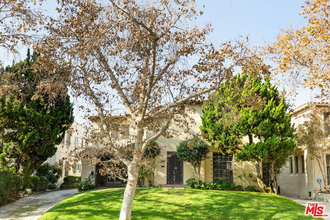 Primary Photo - 345 N Orange Dr