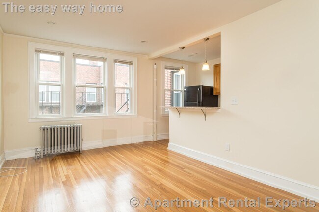 Building Photo - 138 Highland Ave