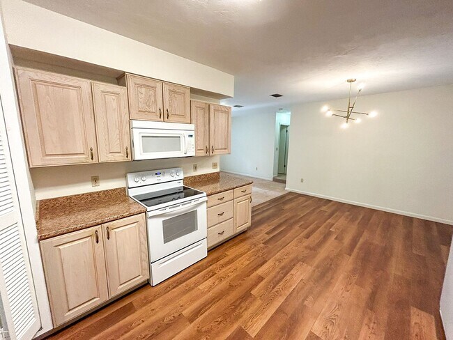 Foto del edificio - 315 NW 28 St