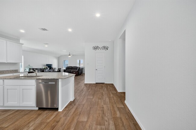 Foto del edificio - 7411 Canyon Chase Dr