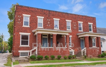 Building Photo - 263 E Northwood Ave