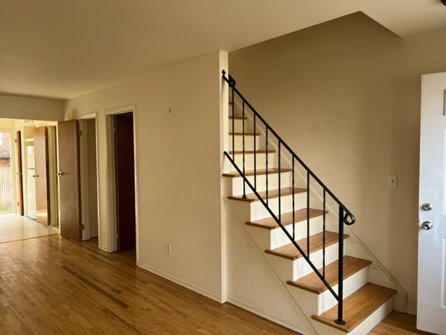 Building Photo - 688 Merrick Rd