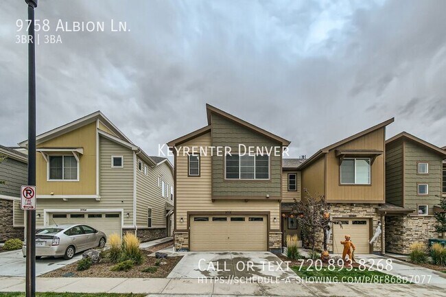 Foto del edificio - Stunning 3-Bed Townhouse with Pool & Playg...