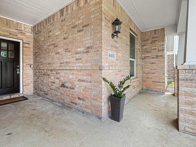 Foto del edificio - 4408 Dashland Dr