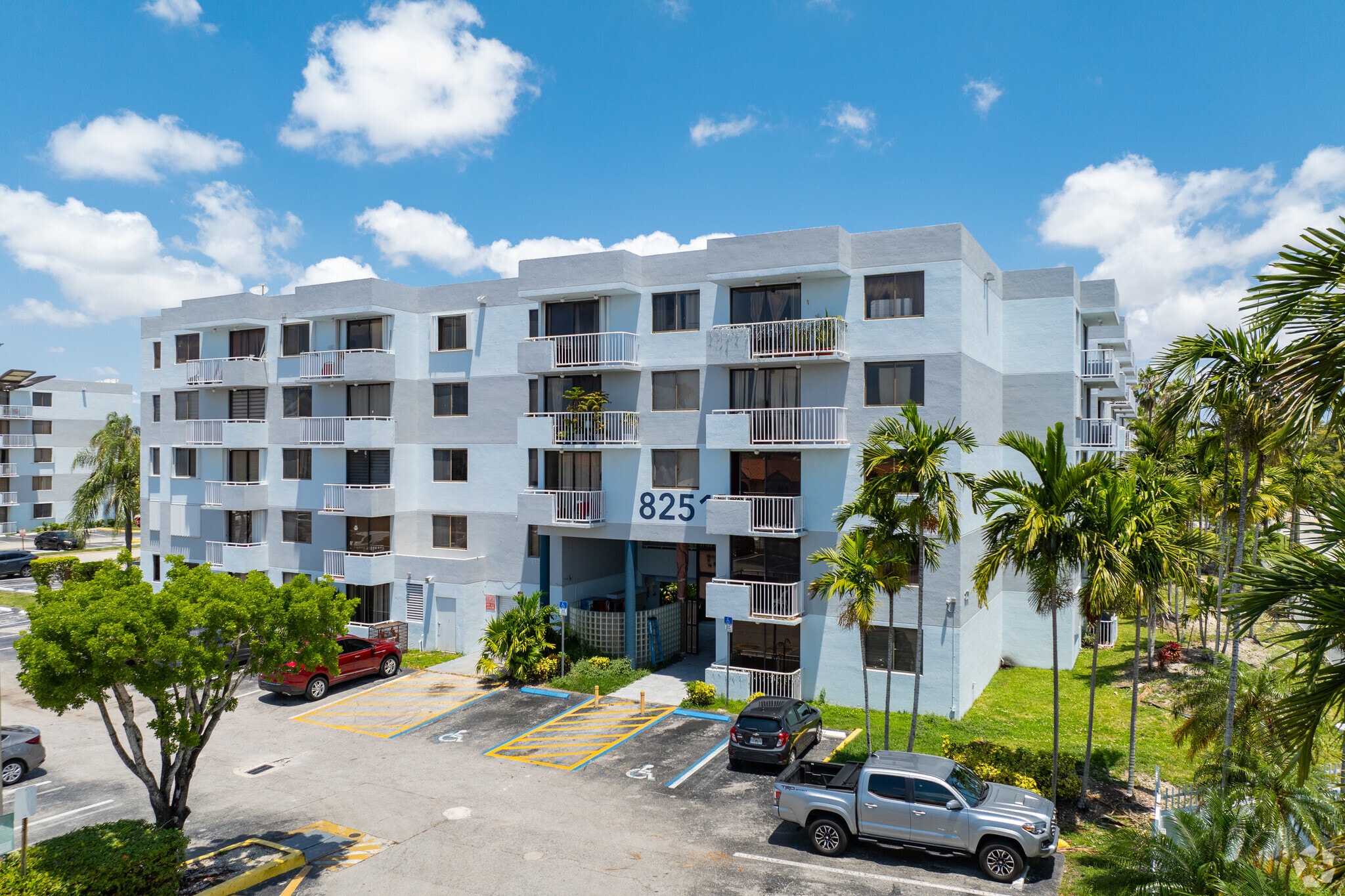 Azul at Fountainbleau