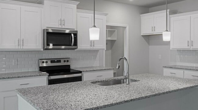 Building Photo - 121 Gander Cir