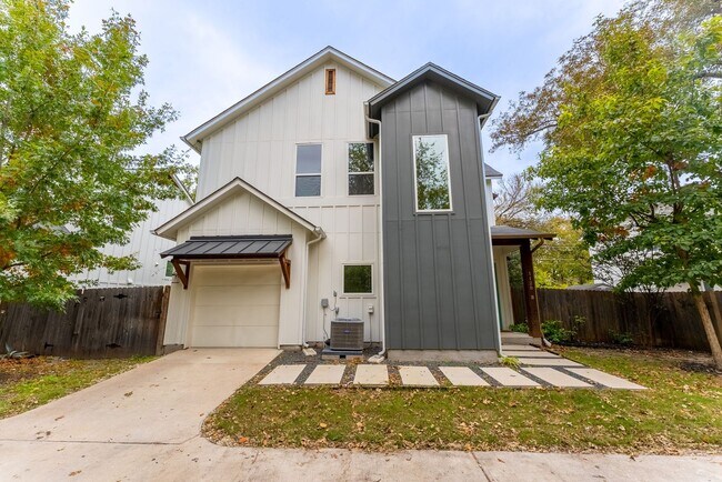 Foto del edificio - Modern 3 bed / 2.5 bath home in East Austin
