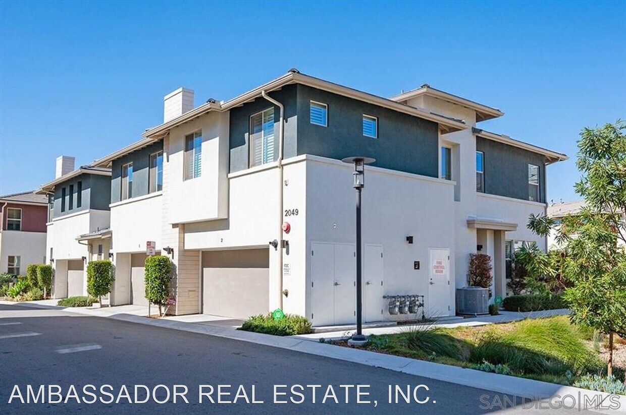 3 br, 2.5 bath House 2049 Foxtrot Loop 1 House for Rent in Chula