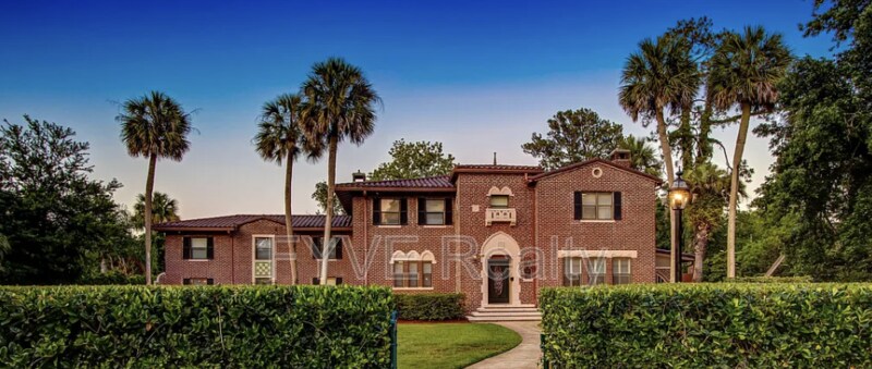 Primary Photo - 2311 Laurel Rd