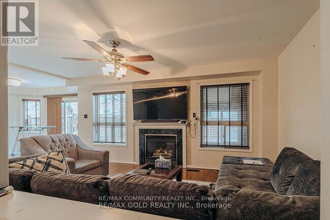 Photo du bâtiment - 10 Squirreltail Way