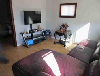 Foto del edificio - 611 Roosevelt St