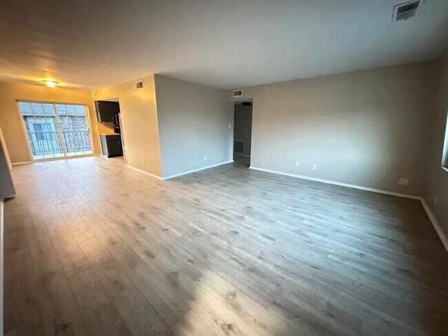 Foto del edificio - 314 Elmead Ct