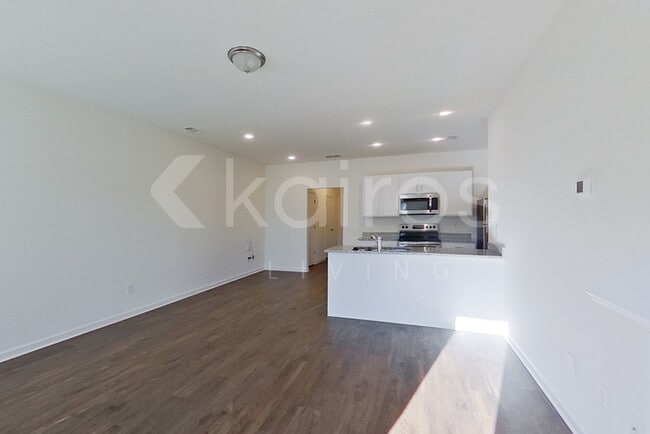 Building Photo - 115 Dudley Wy