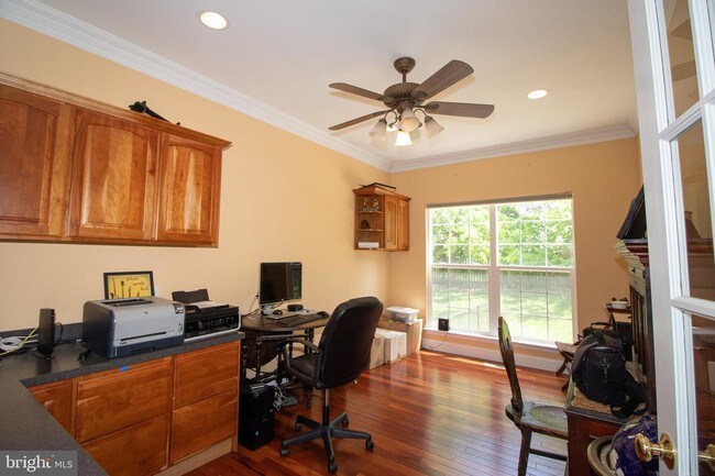 Building Photo - 12157 Cheshire Ct
