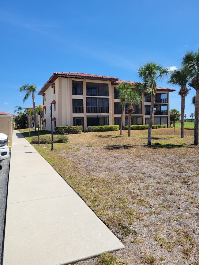 Photo - 12150 Kelly Sands Way Apartment