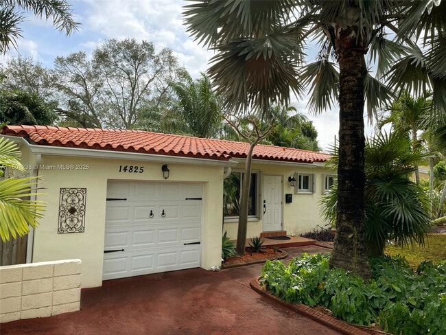 Building Photo - 14825 NE 9th Ct