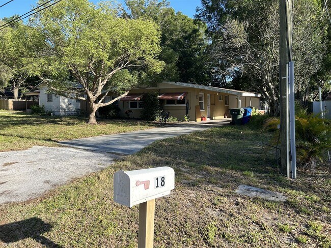 Building Photo - 2 br, 1 bath House - 18 Bellemeade Circle