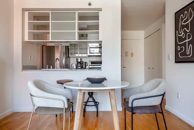 Foto del edificio - 180 W 20th St
