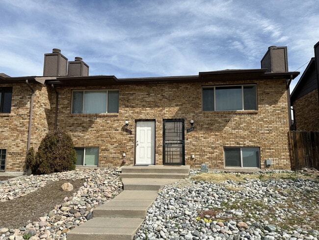 Photo - 328 Mt View Ln Townhome