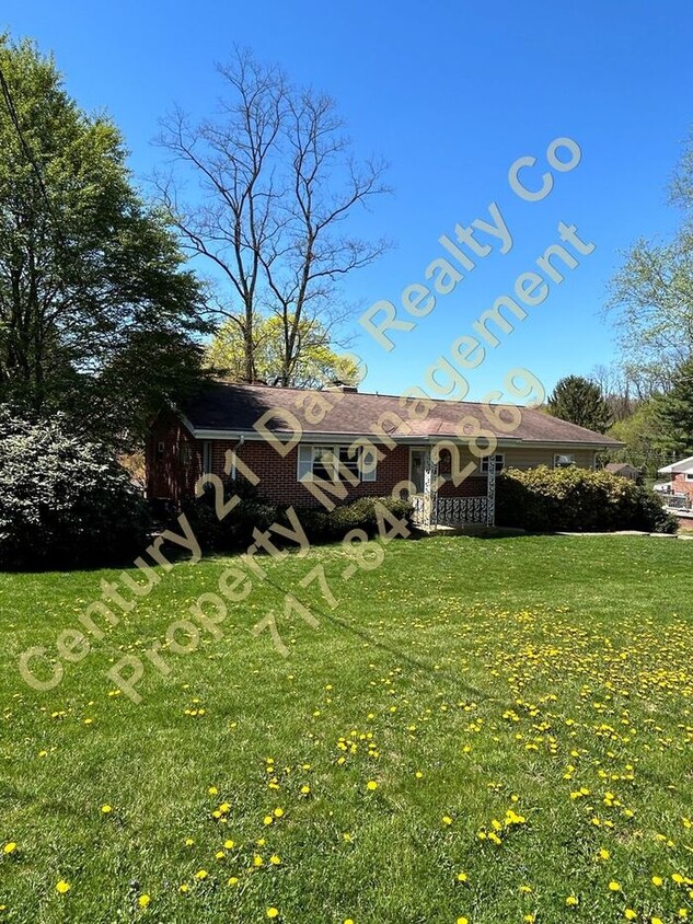 Primary Photo - 3 BR Rancher in Red Lion School District