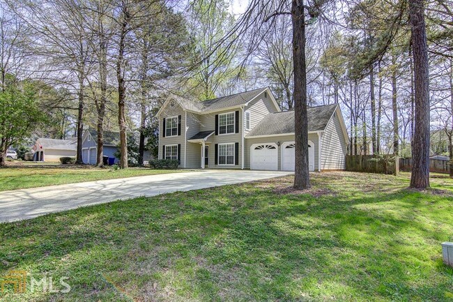 Building Photo - 523 Longwood Ln