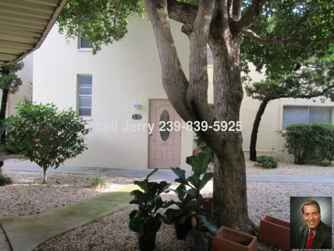 Building Photo - 1345 SE 40th Terrace