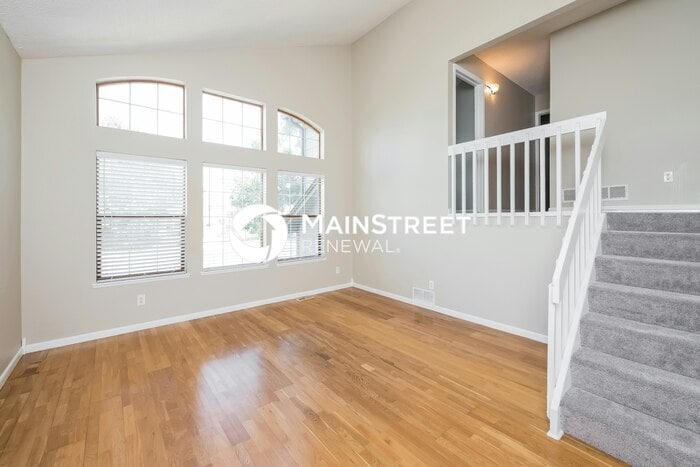 Foto principal - 4 Bedroom Pet-Friendly Home in Aurora, CO ...