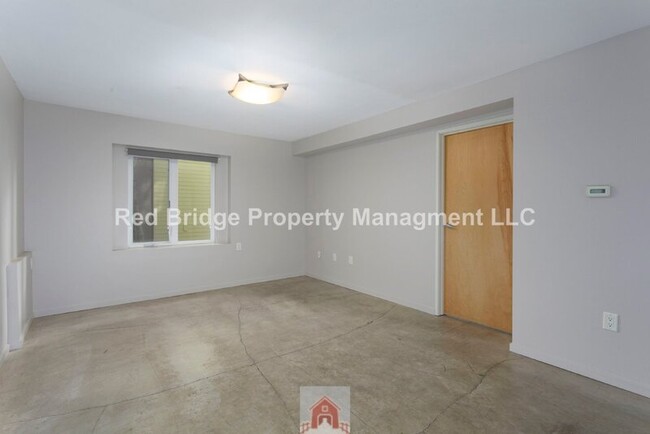Foto del edificio - 2320 SE Morrison St