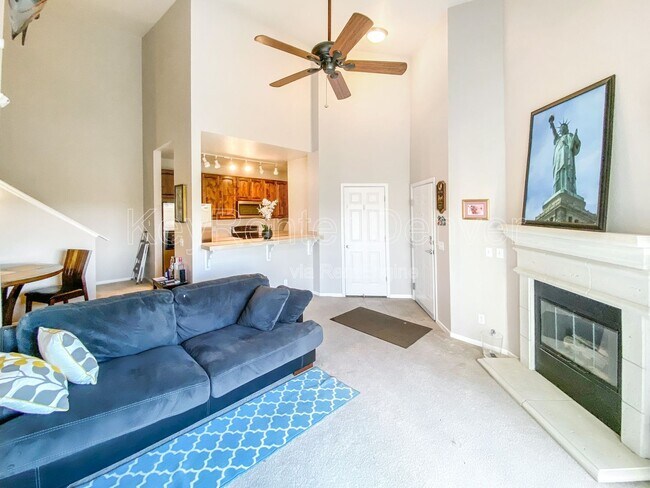 Foto del edificio - 9481 Mansfield Ave