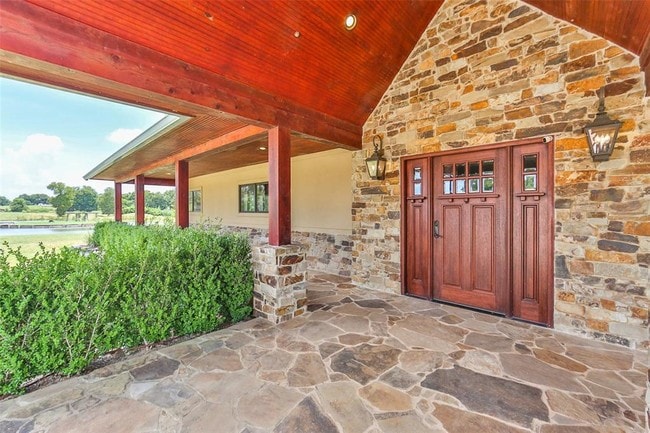 Building Photo - 6815 Pool Hill Rd