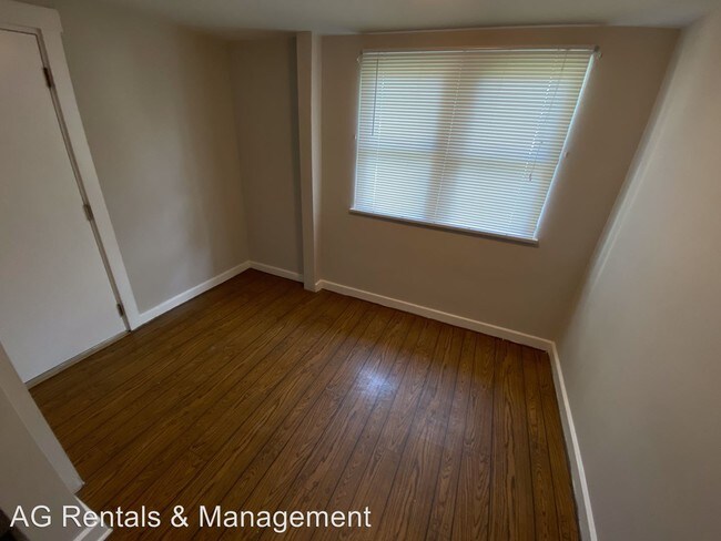 Foto del edificio - 3 br, 1 bath House - 2101 Pauline St