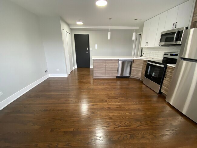 Foto del edificio - 452 W Oakdale Ave