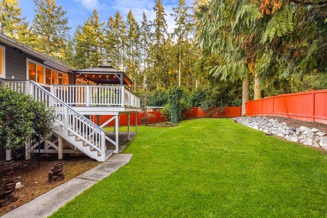 Foto del edificio - Bridal Trails 4 Bedroom 2 Car-Garage