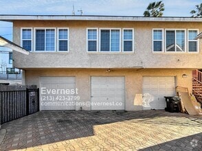 Building Photo - 4612 1/2 Pickford St