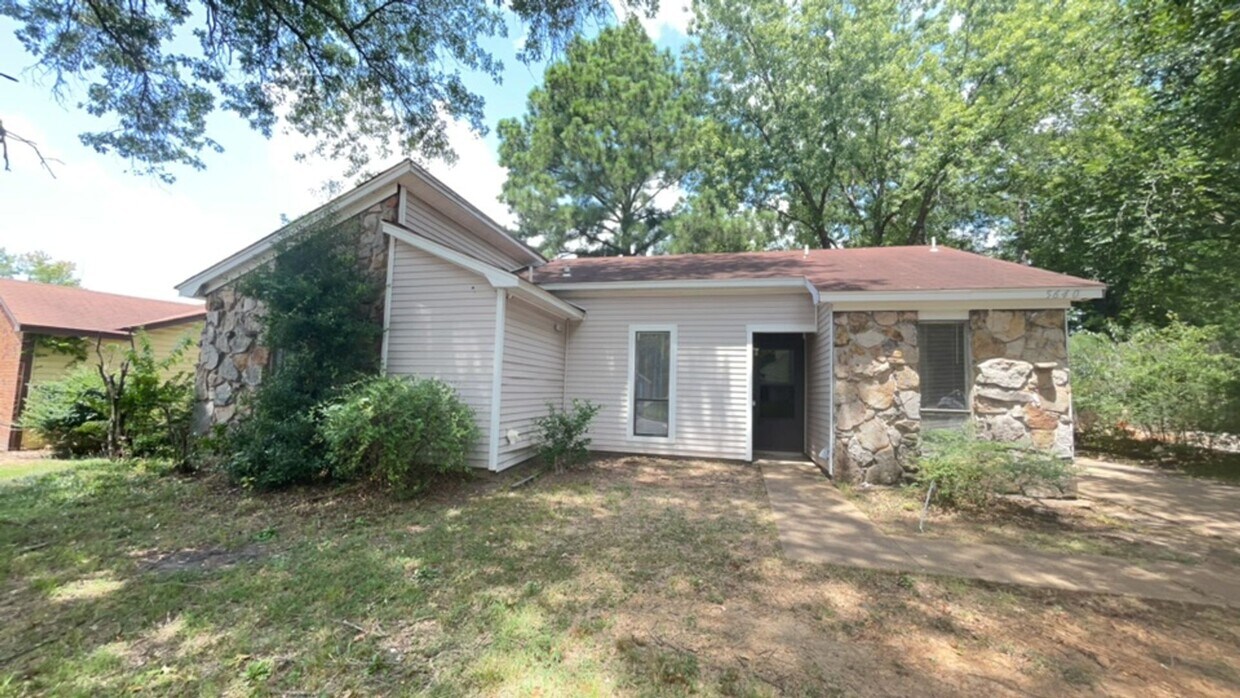 Foto principal - 4 Success is now offering this spacious 3 ...
