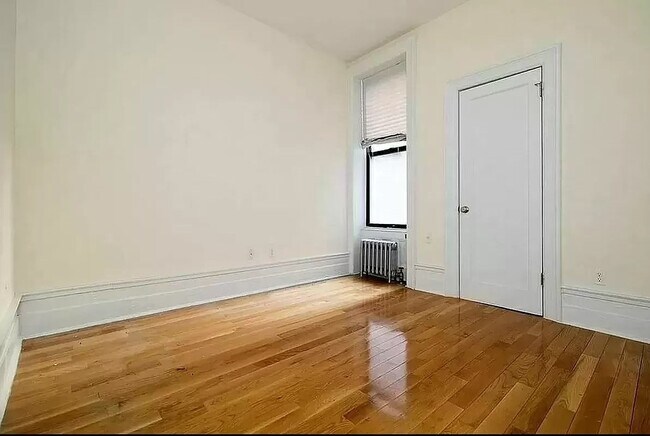 Foto del edificio - 207 West 107th Street