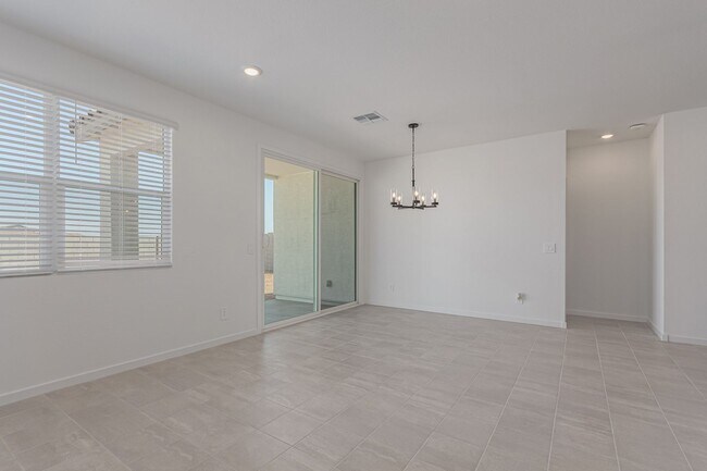 Foto del edificio - Stylish New 3-Bed Open Floor Plan